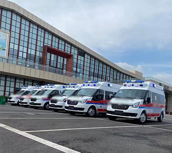 萨迦县服务车队展示