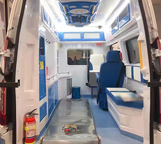 萨迦县车辆内部展示