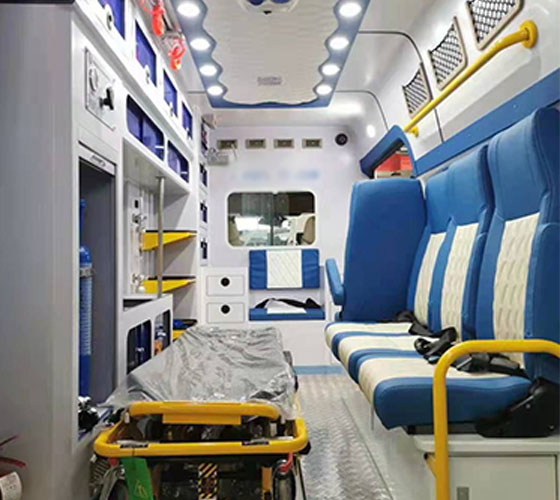 萨迦县车辆内部展示