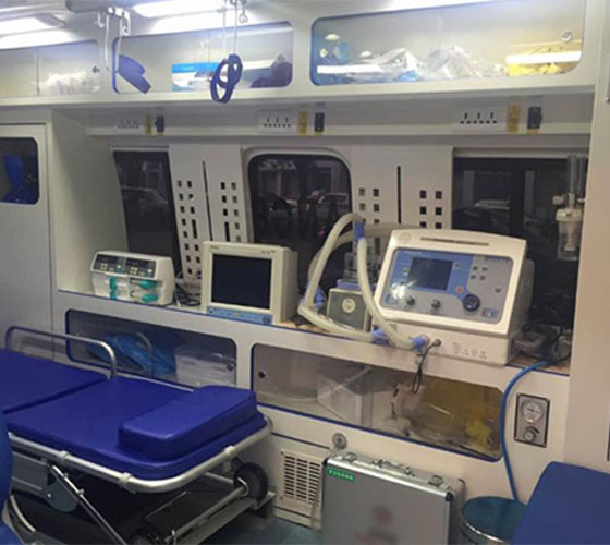 萨迦县车辆内部展示